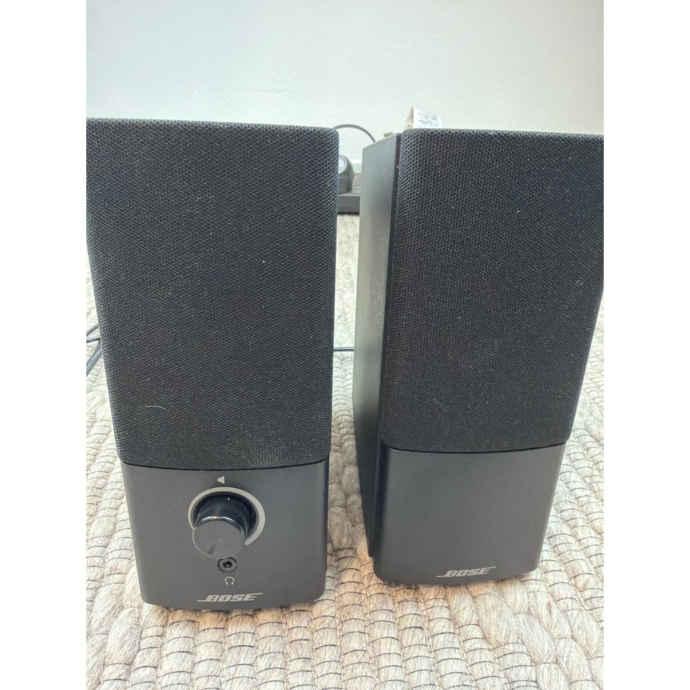Bose Companion 2 Series III Multimedia Computer Speakers Black Wired